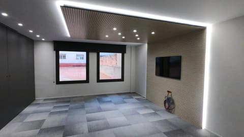 mobiliari modern d'Alt Standing al centre de Girona