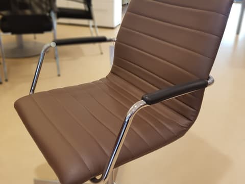 Imatge Cadira DAHLIA d'Offisit